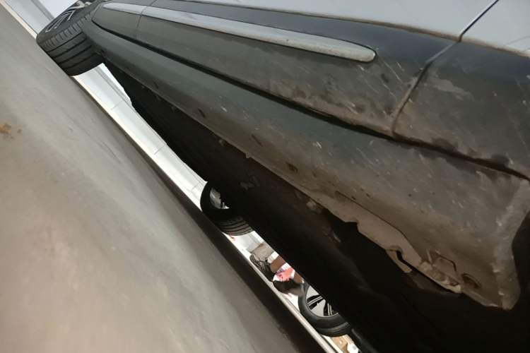 Used Leapmotor C11 2021 Revised Version Luxury Edition Right Side Sill