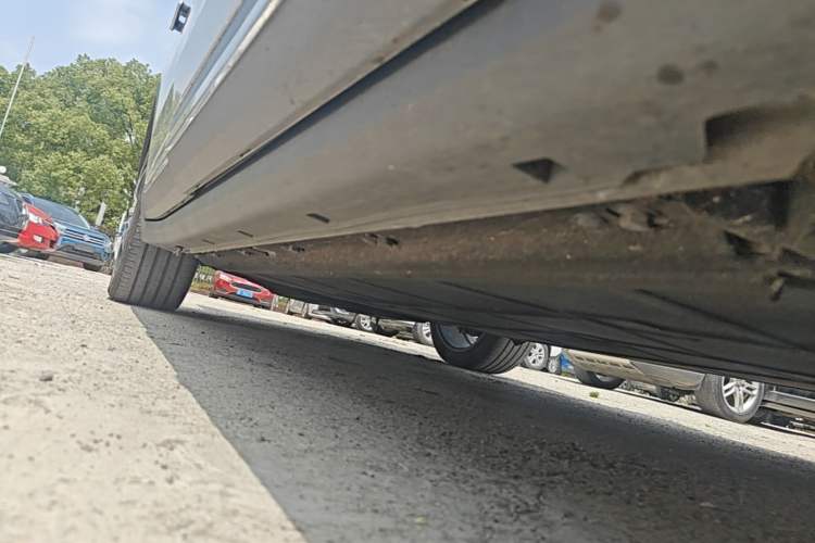 Used Leapmotor C11 2021 Revised Version Luxury Edition Right Side Sill