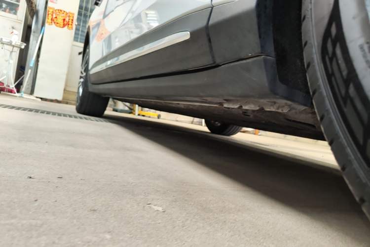 Used Leapmotor C11 2021 Revised Version Luxury Edition Right Side Sill