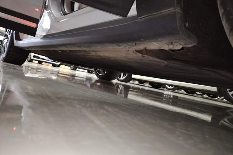 Used Leapmotor C11 2021 Revised Version Luxury Edition Right Side Sill
