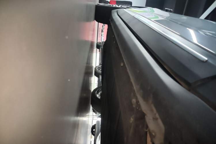 Used Leapmotor C11 2021 Deluxe Edition Right Side Sill