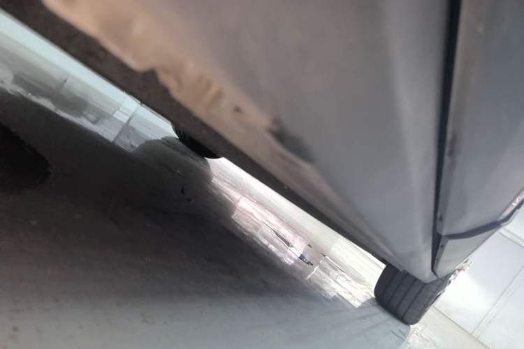 Used Leapmotor C11 2021 Deluxe Edition Right Side Sill