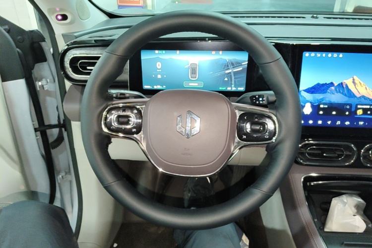 Used Leapmotor C11 2021 Revised Version Luxury Edition Steering Wheel