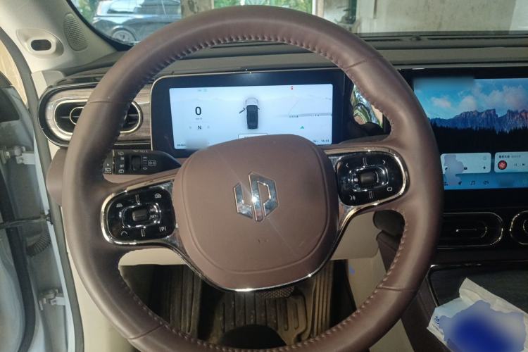 Used Leapmotor C11 2021 Revised Version Luxury Edition Steering Wheel