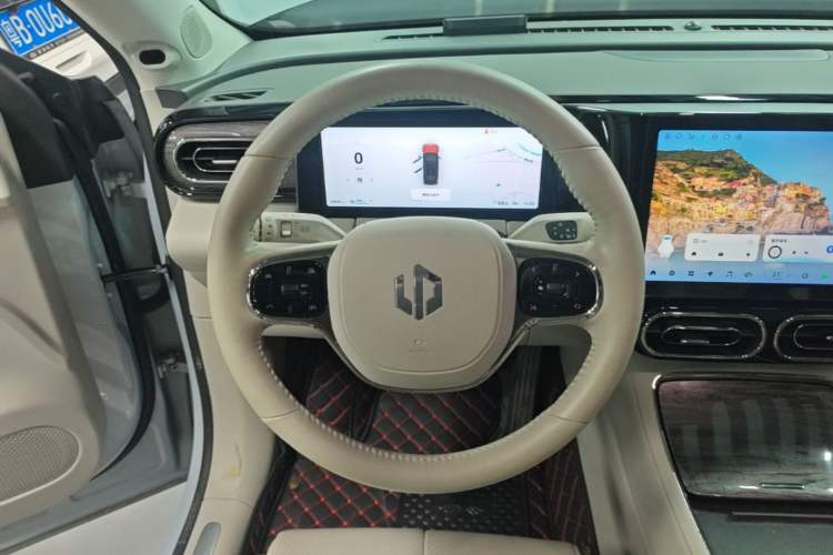 Used Leapmotor C11 2021 Executive Edition 610 Steering Wheel