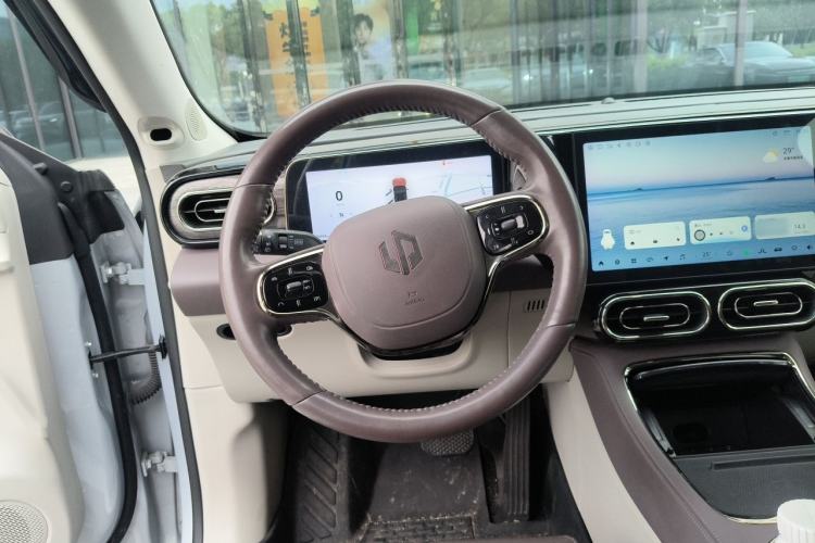 Used Leapmotor C11 2021 Revised Version Luxury Edition Steering Wheel