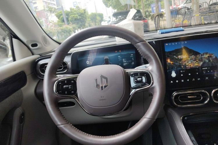 Used Leapmotor C11 2021 Luxury Edition Steering Wheel