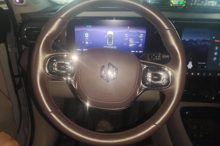 Used Leapmotor C11 2021 Luxury Edition Steering Wheel