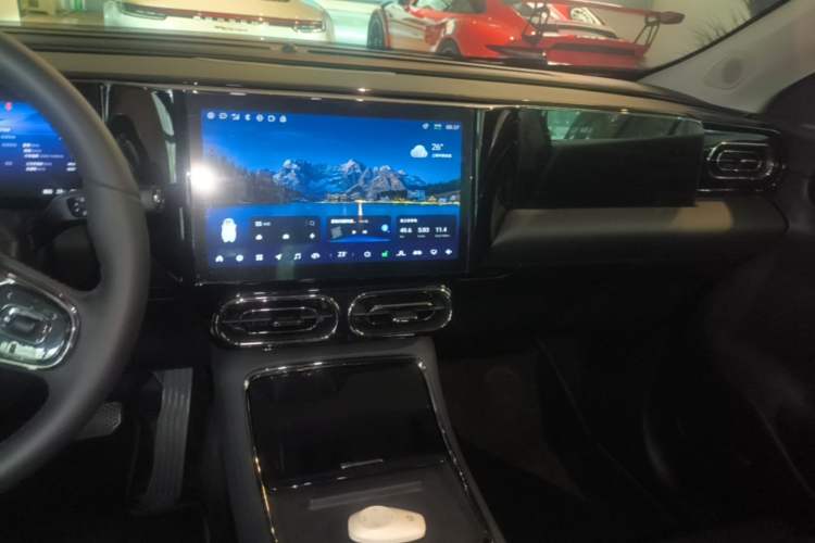 Used Leapmotor C11 2021 Revised Version Luxury Edition Audio And AC Panel