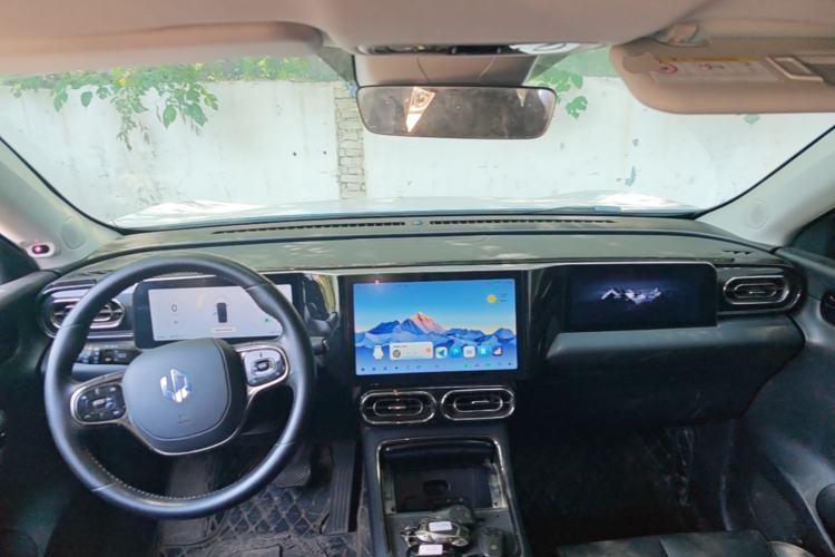 Used Leapmotor C11 2021 Luxury Edition Center Console