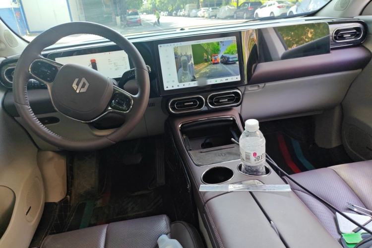 Used Leapmotor C11 2021 Revised Version Luxury Edition Center Console