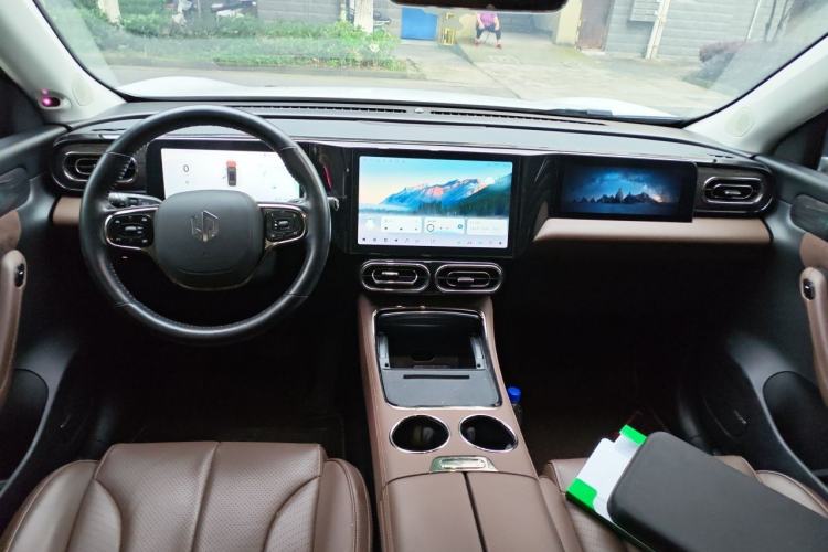 Used Leapmotor C11 2021 Revised Version Luxury Edition Center Console