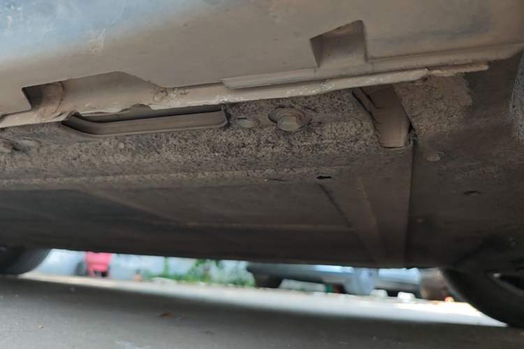 Used Leapmotor C11 2021 Luxury Edition Chassis Rear Left
