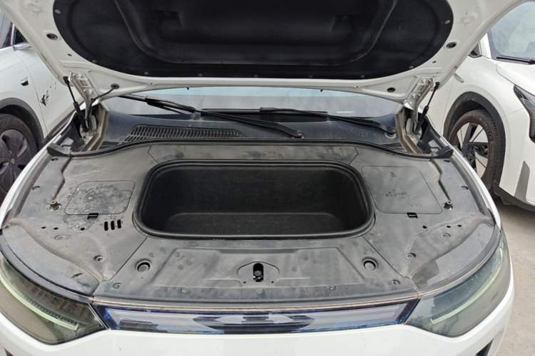 Used Leapmotor C11 2021 Luxury Edition Engine Bay