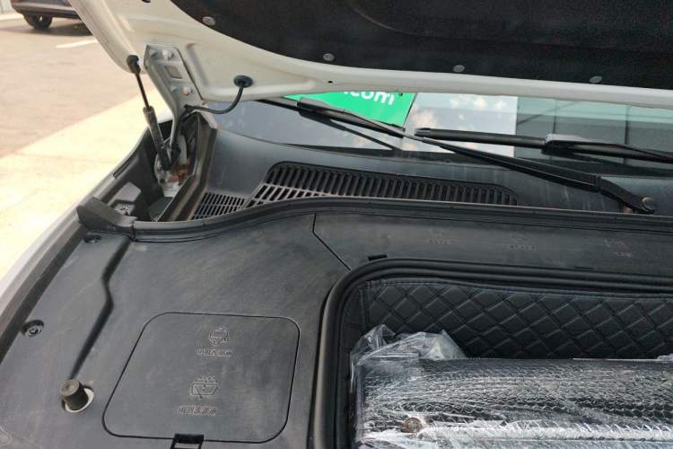 Used Leapmotor C11 2021 Luxury Edition Engine Bay Right