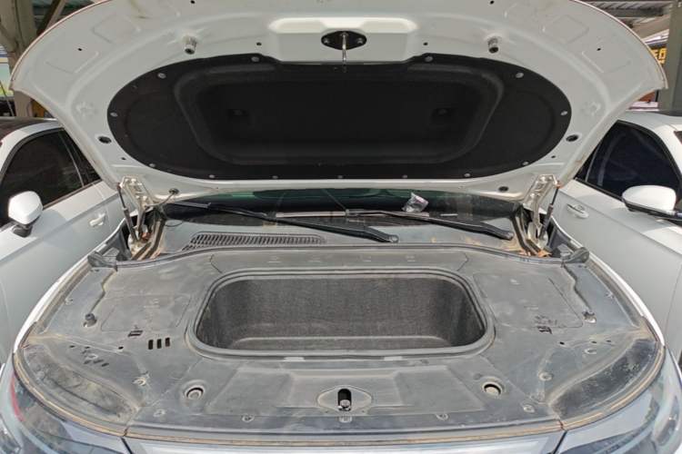 Used Leapmotor C11 2021 Revised Version Luxury Edition Engine Bay