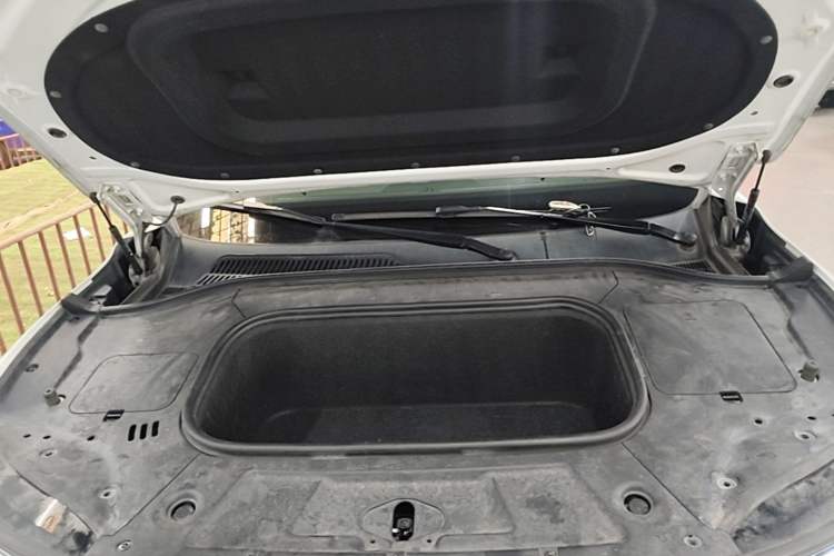 Used Leapmotor C11 2021 Luxury Edition Engine Bay