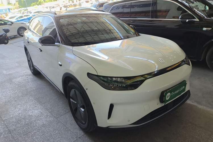 Used Leapmotor C11 2021 Luxury Edition Front Right 45 Deg