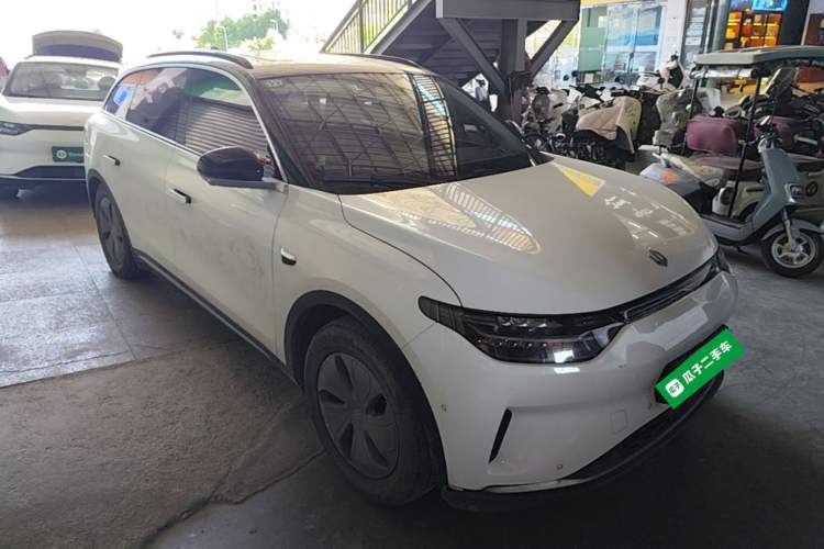 Used Leapmotor C11 2021 Luxury Edition Front Right 45 Deg