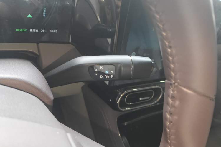 Used Leapmotor C11 2021 Revised Version Luxury Edition Gear Lever