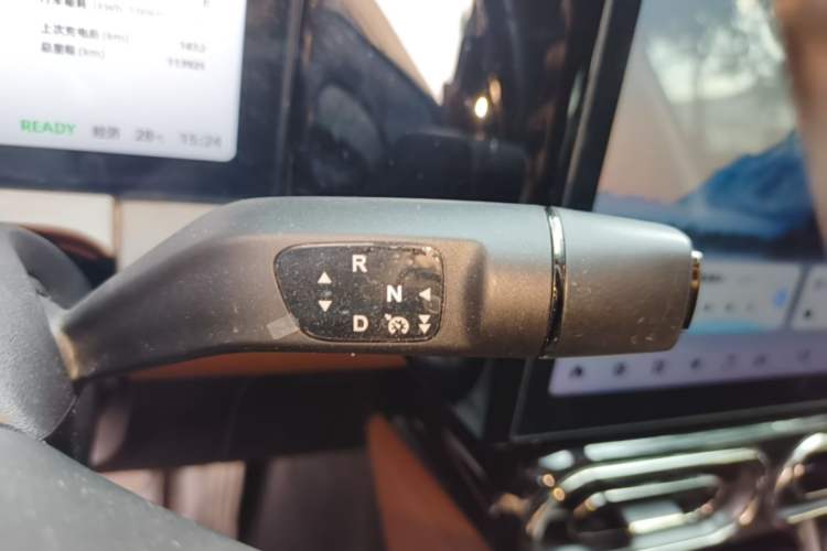 Used Leapmotor C11 2021 Revised Version Luxury Edition Gear Lever