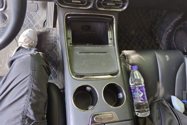 Used Leapmotor C11 2021 Luxury Edition Gear Lever