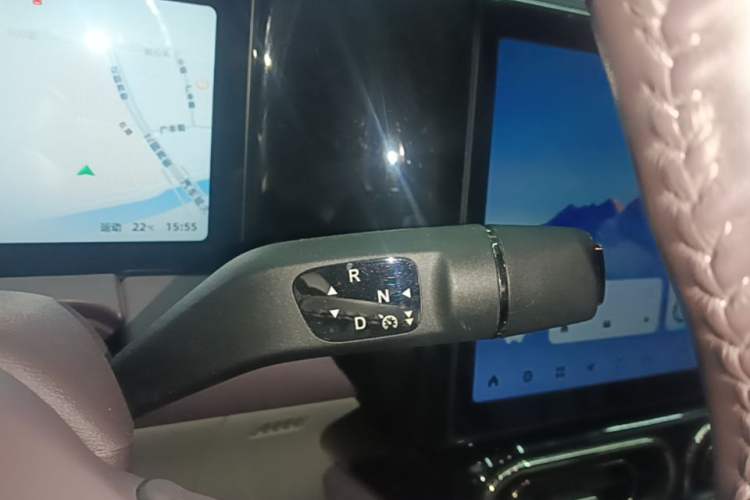 Used Leapmotor C11 2021 Luxury Edition Gear Lever