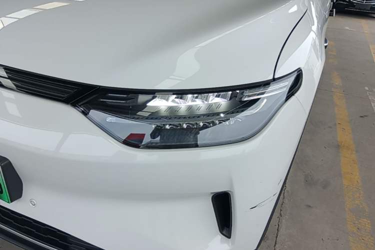 Used Leapmotor C11 2021 Deluxe Edition Left Front Headlight