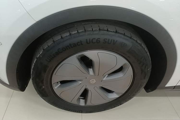 Used Leapmotor C11 2021 Luxury Edition Left Front Wheel Hub