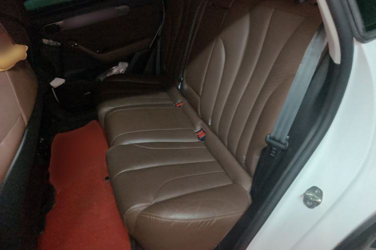 Used Leapmotor C11 2021 Deluxe Edition Left Rear Seat