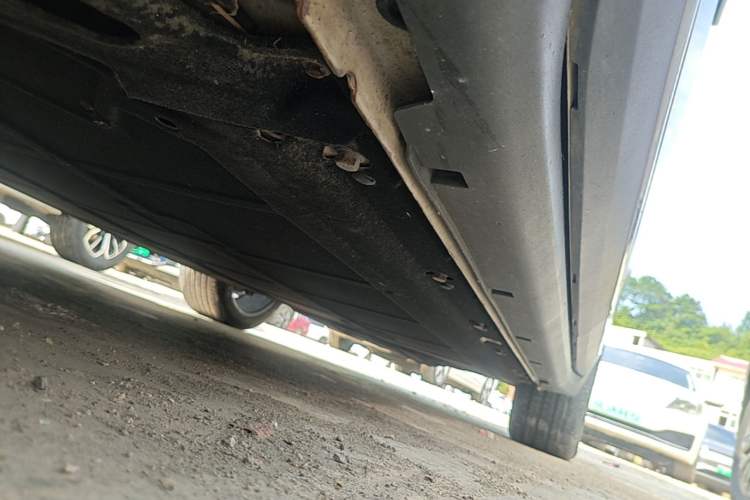 Used Leapmotor C11 2021 Revised Version Luxury Edition Left Side Sill
