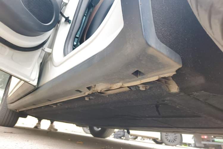 Used Leapmotor C11 2021 Revised Version Luxury Edition Left Side Sill