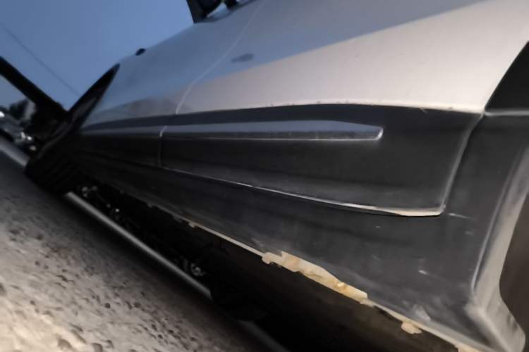 Used Leapmotor C11 2021 Luxury Edition Left Side Sill