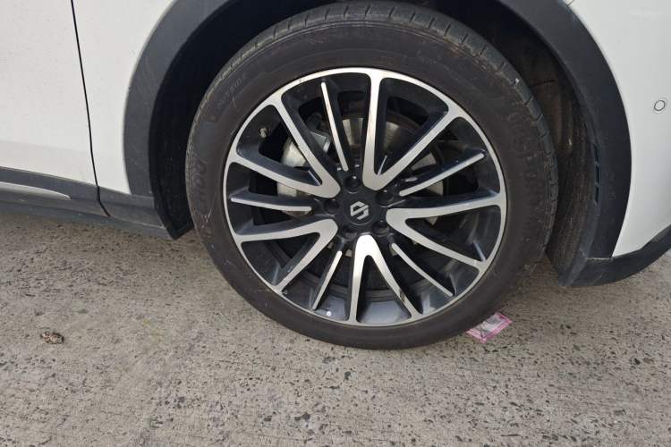 Used Leapmotor C11 2021 Revised Version Luxury Edition Right Front Wheel Hub