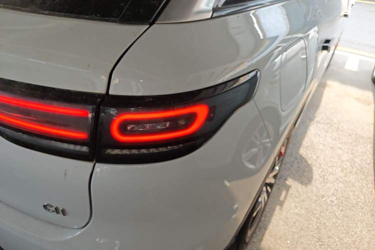 Used Leapmotor C11 2021 Revised Version Luxury Edition Right Rear Taillight
