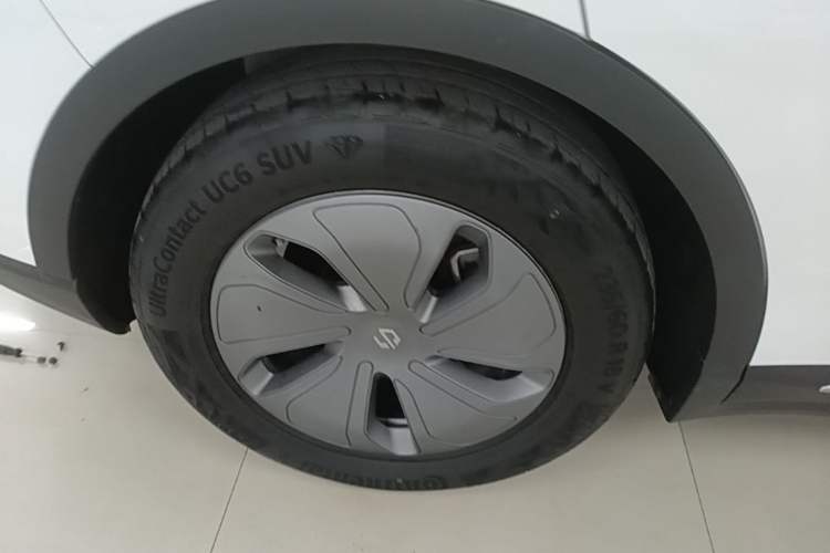 Used Leapmotor C11 2021 Luxury Edition Right Rear Wheel Hub