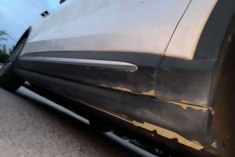 Used Leapmotor C11 2021 Luxury Edition Right Side Sill