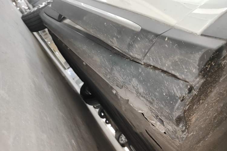 Used Leapmotor C11 2021 Revised Version Luxury Edition Right Side Sill