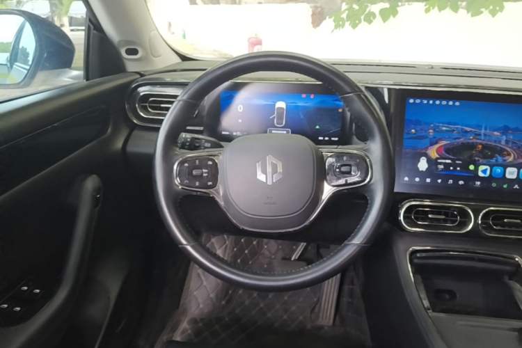 Used Leapmotor C11 2021 Luxury Edition Steering Wheel