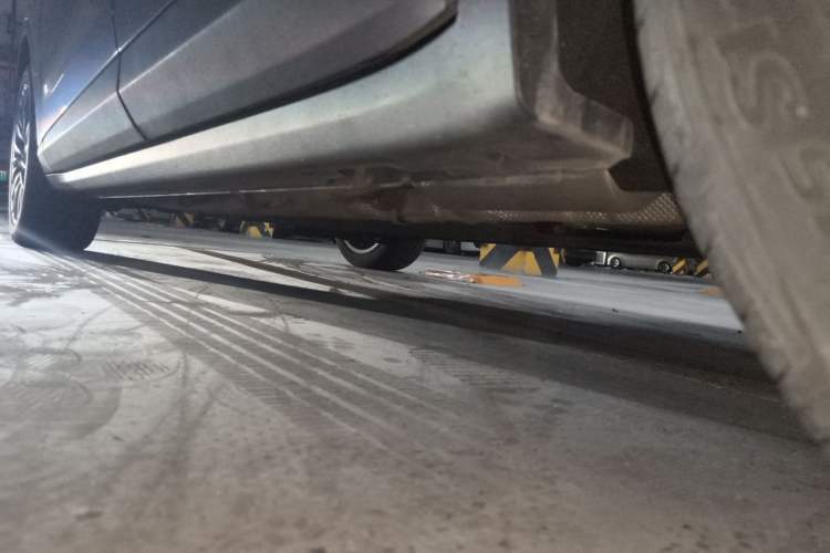 Used Leapmotor C11 2023 Range-Extended 200 Comfort Edition Chassis Rear Left