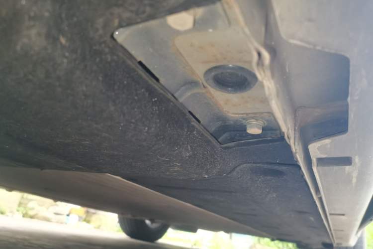 Used Leapmotor C11 2023 Range-Extended 180 Comfort Edition Chassis Rear Right