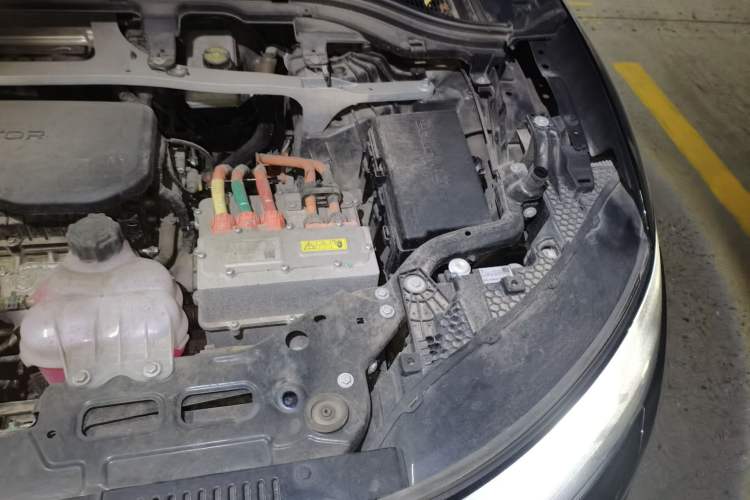 Used Leapmotor C11 2023 Range-Extended 200 Comfort Edition Engine Bay Left