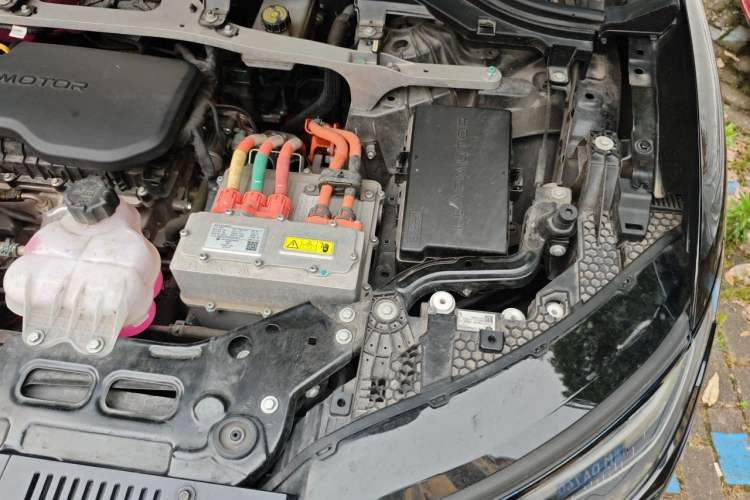 Used Leapmotor C11 2023 Range-Extended 200 Comfort Edition Engine Bay Left