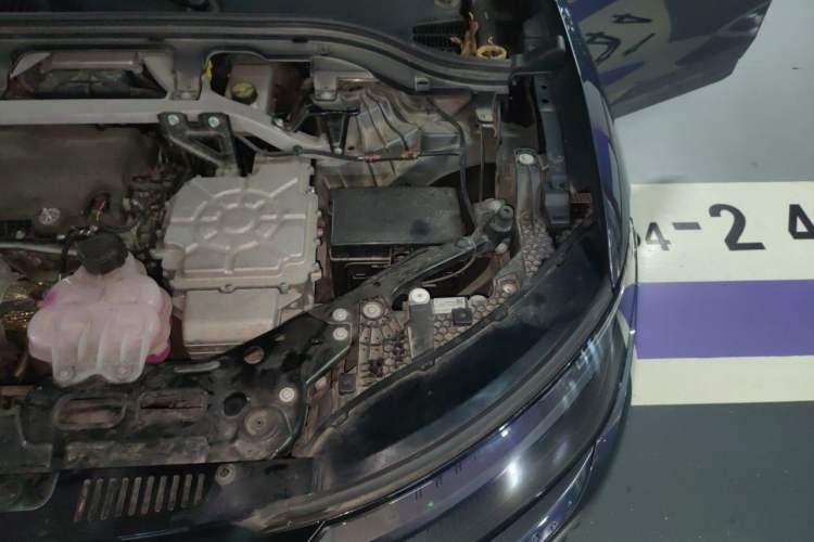 Used Leapmotor C11 2023 Range-Extended 180 Comfort Edition Engine Bay Left