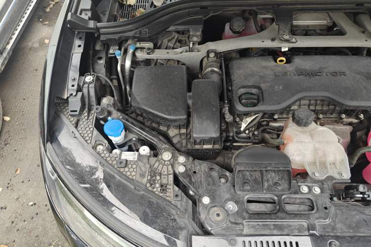 Used Leapmotor C11 2023 Range-Extended 200 Comfort Edition Engine Bay Right