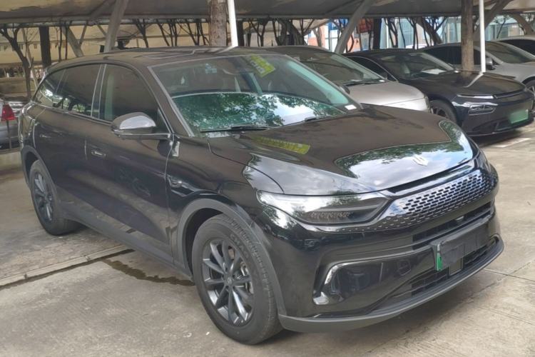 Used Leapmotor C11 2023 Range-Extended 180 Comfort Edition Front Right 45 Deg