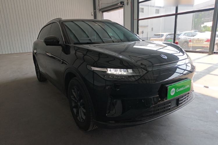 Used Leapmotor C11 2023 Pure Electric 500 Comfort Edition Front Right 45 Deg