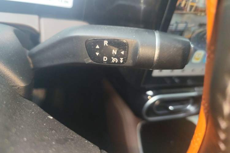 Used Leapmotor C11 2023 Pure Electric 500 Comfort Edition Gear Lever