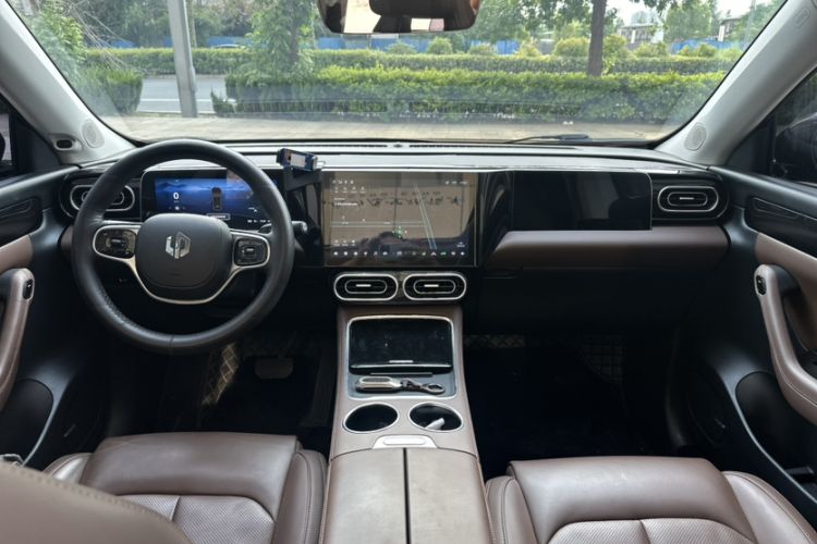 Used Leapmotor C11 2023 Range-Extended 180 Comfort Edition Interior 10