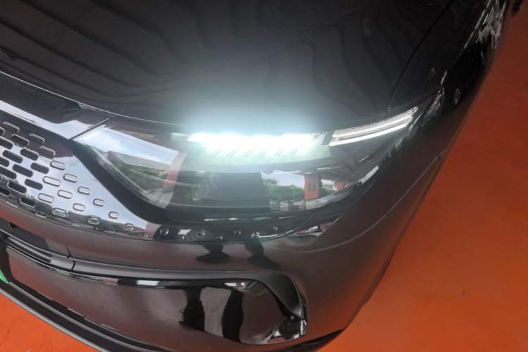 Used Leapmotor C11 2023 Range-Extended 180 Comfort Edition Left Front Headlight